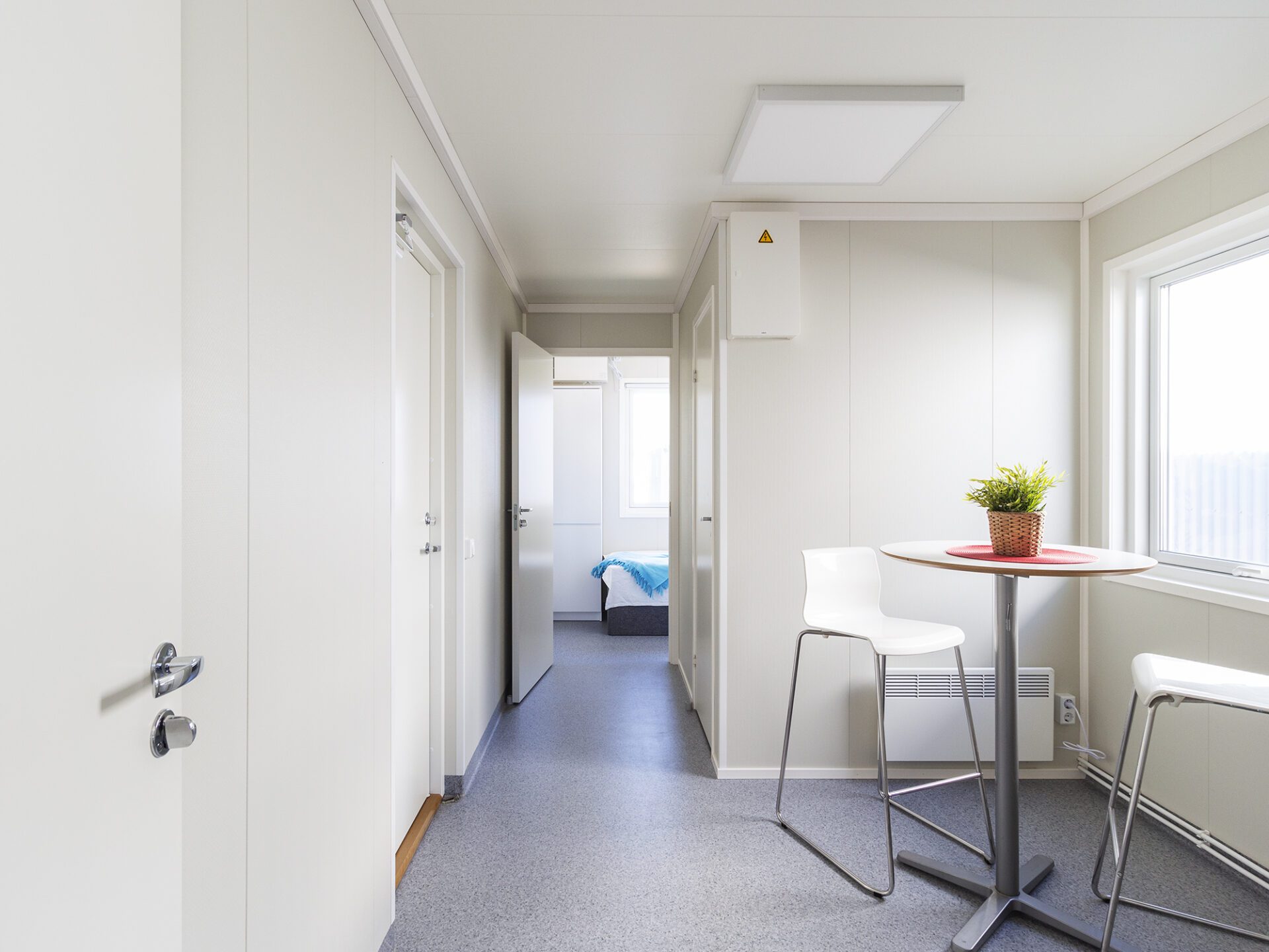 Nytillverkad bostadsbod - Bild 7