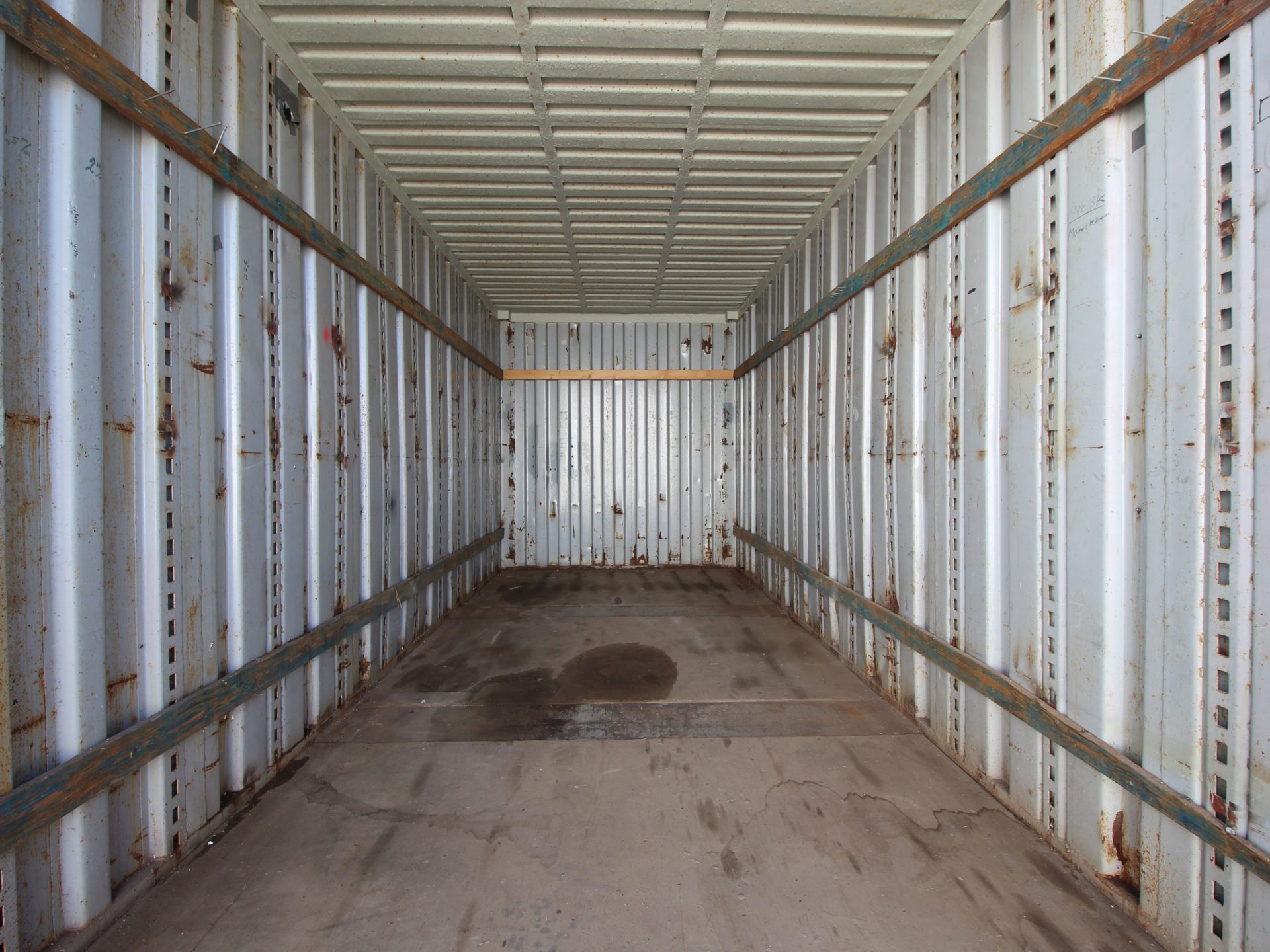 Beg 20 fots Förrådscontainer med låsbom - Bild 3