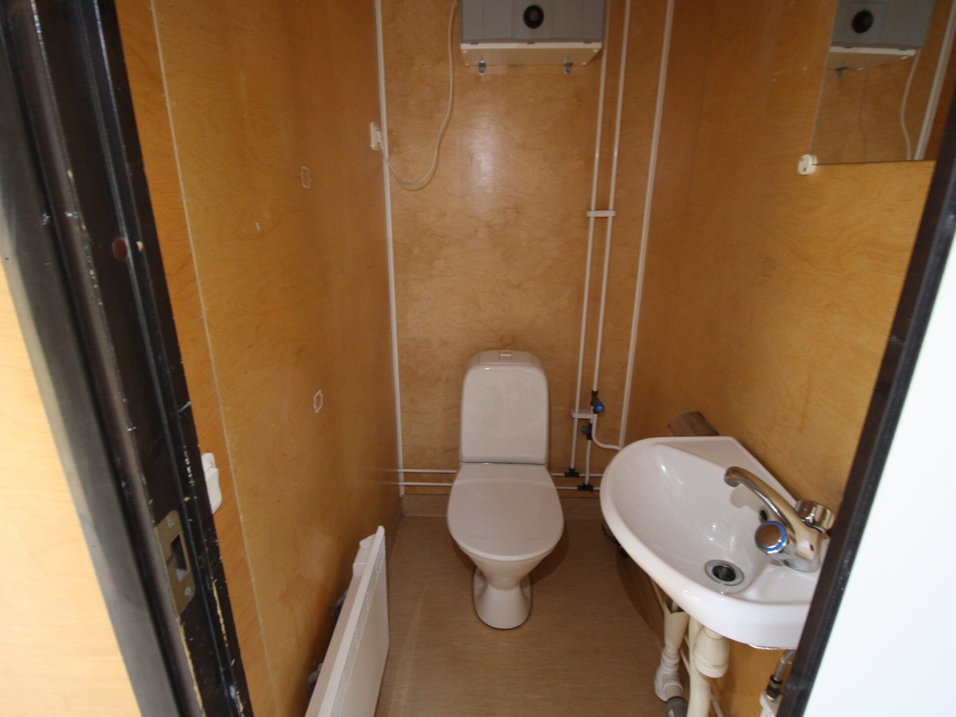 Beg. WC bod med 2 wc - Bild 6