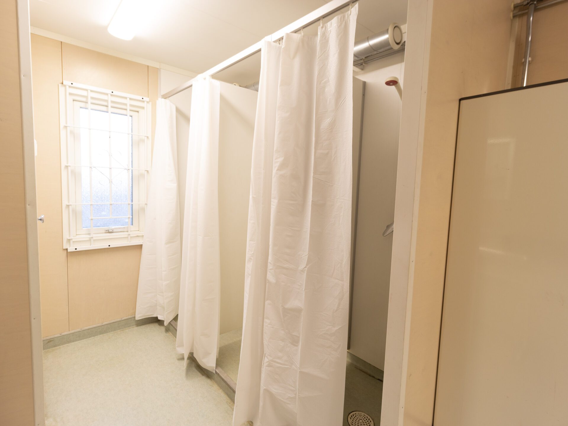Beg. sanitetsbod med Wc och dusch - Bild 5
