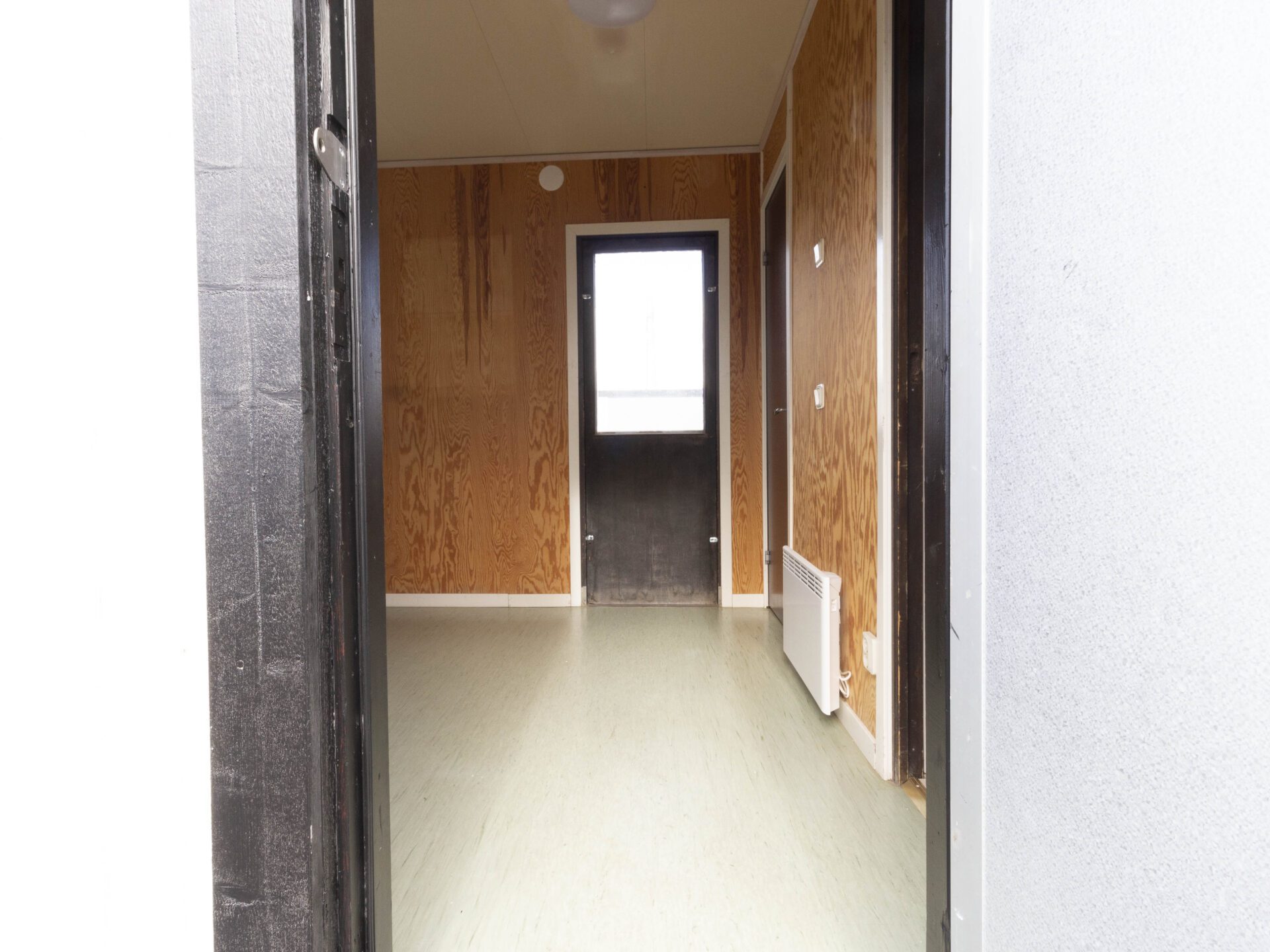 beg. Kontorsbod med wc och pentry - Bild 4