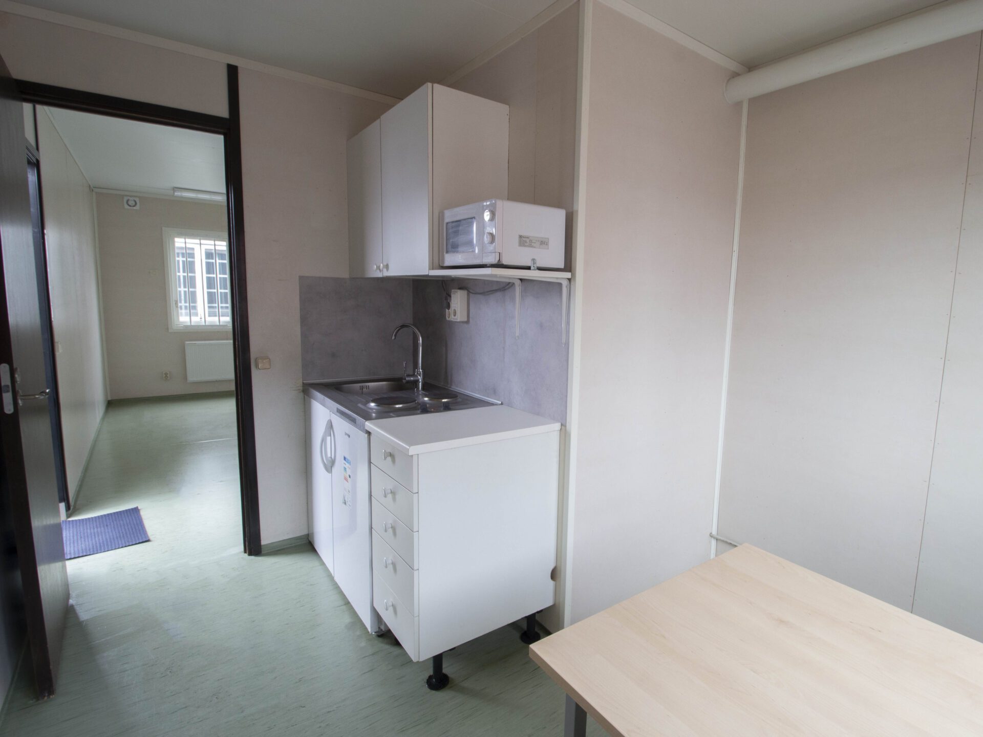 Beg. kontorsbod med pentry och WC - Bild 11