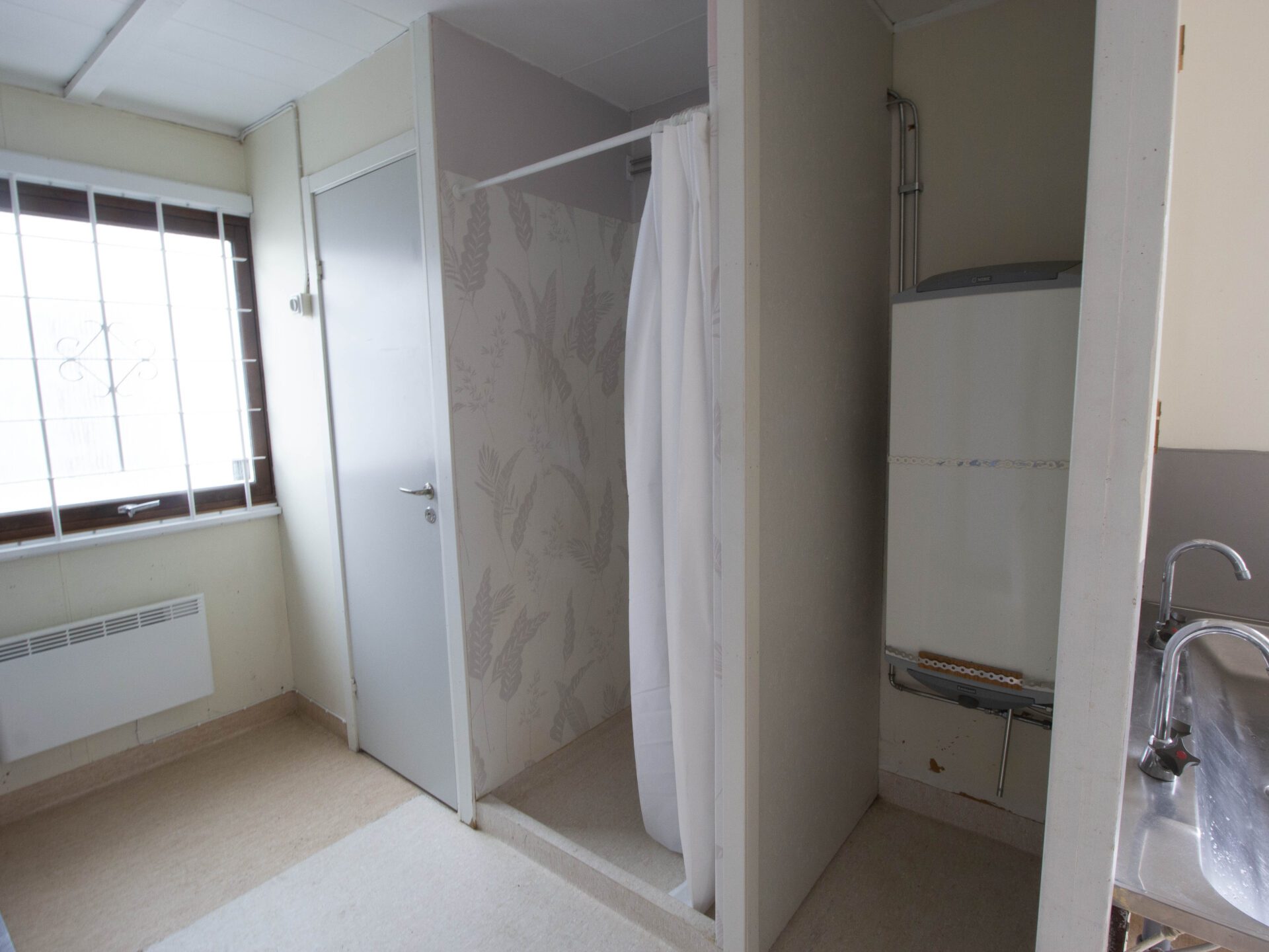 beg. Personalbod för 4 personer med WC och kök - Bild 8