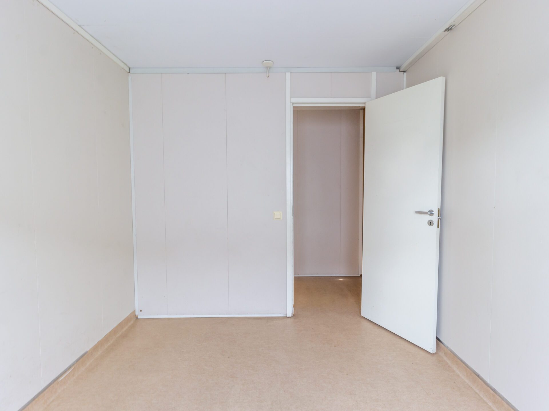 Beg. kontorsbod med 2 rum - Bild 3