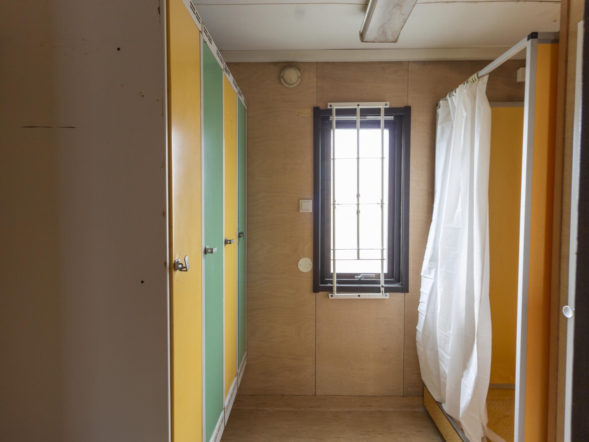 beg. Personalbod för 4 personer med WC, dusch och pentry - Bild 10