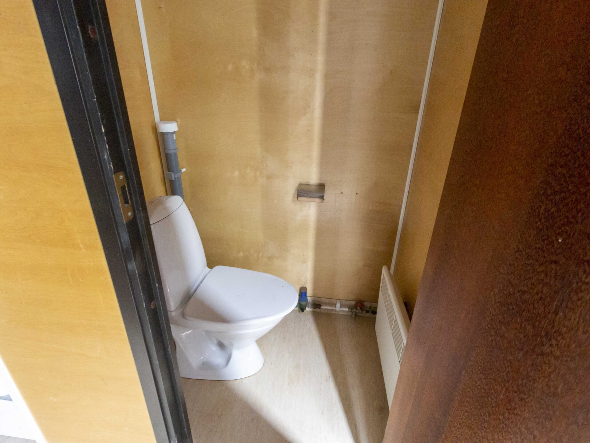 Beg. 10-mans personalbod med dusch och WC - Bild 7