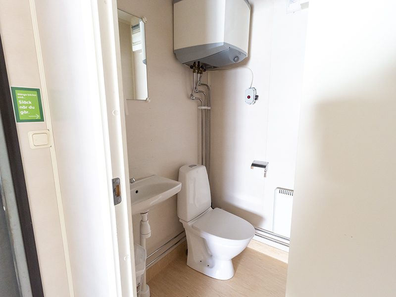 Beg. Kontorsbod med WC och pentry - Bild 9