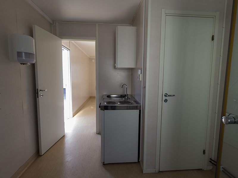 Kontorsbod med WC och pentry - Bild 5