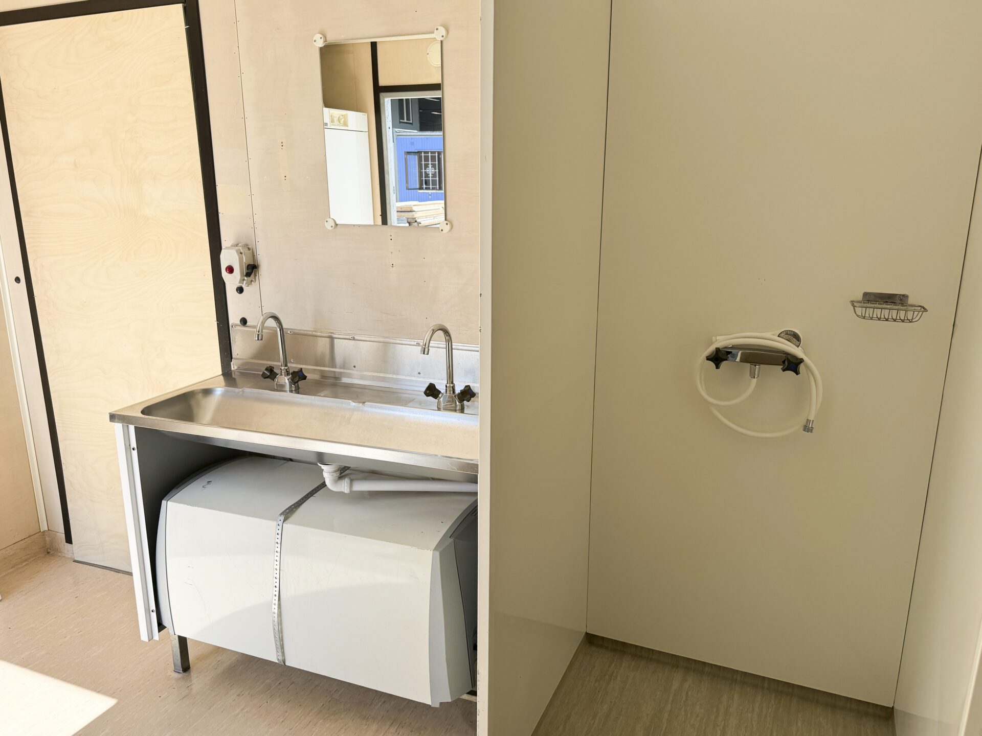 6-mans personalbod med WC & dusch - Bild 6