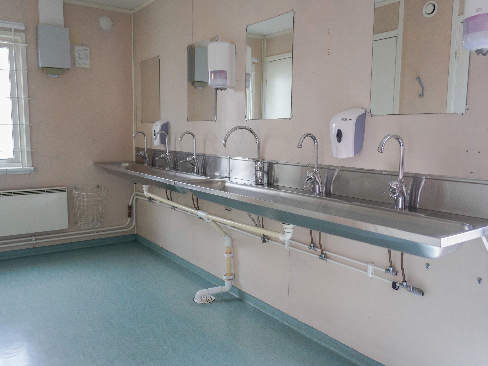 Sanitetsbod med WC & dusch - Bild 3