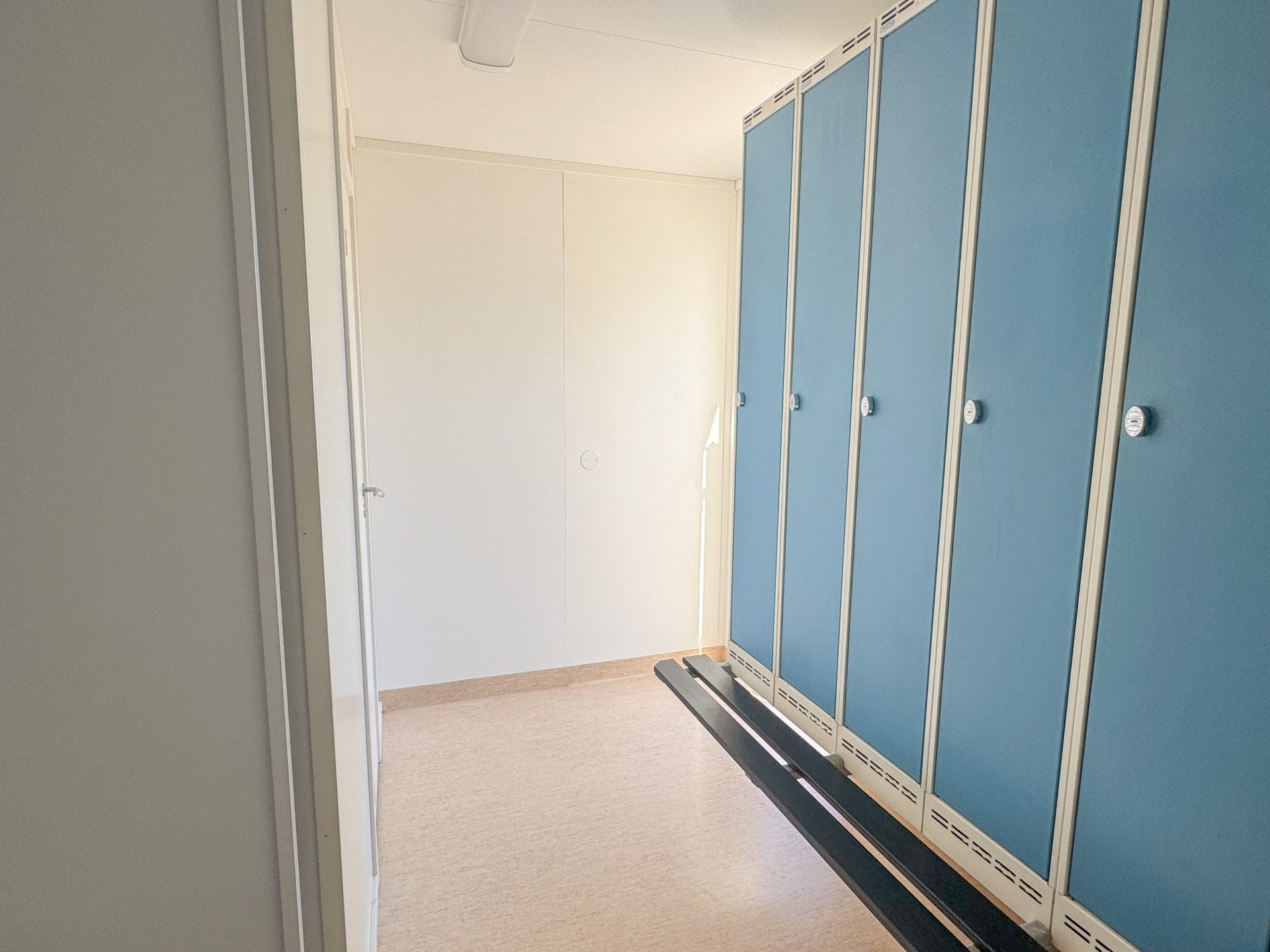 Sanitetsbod med WC & dusch - Bild 8