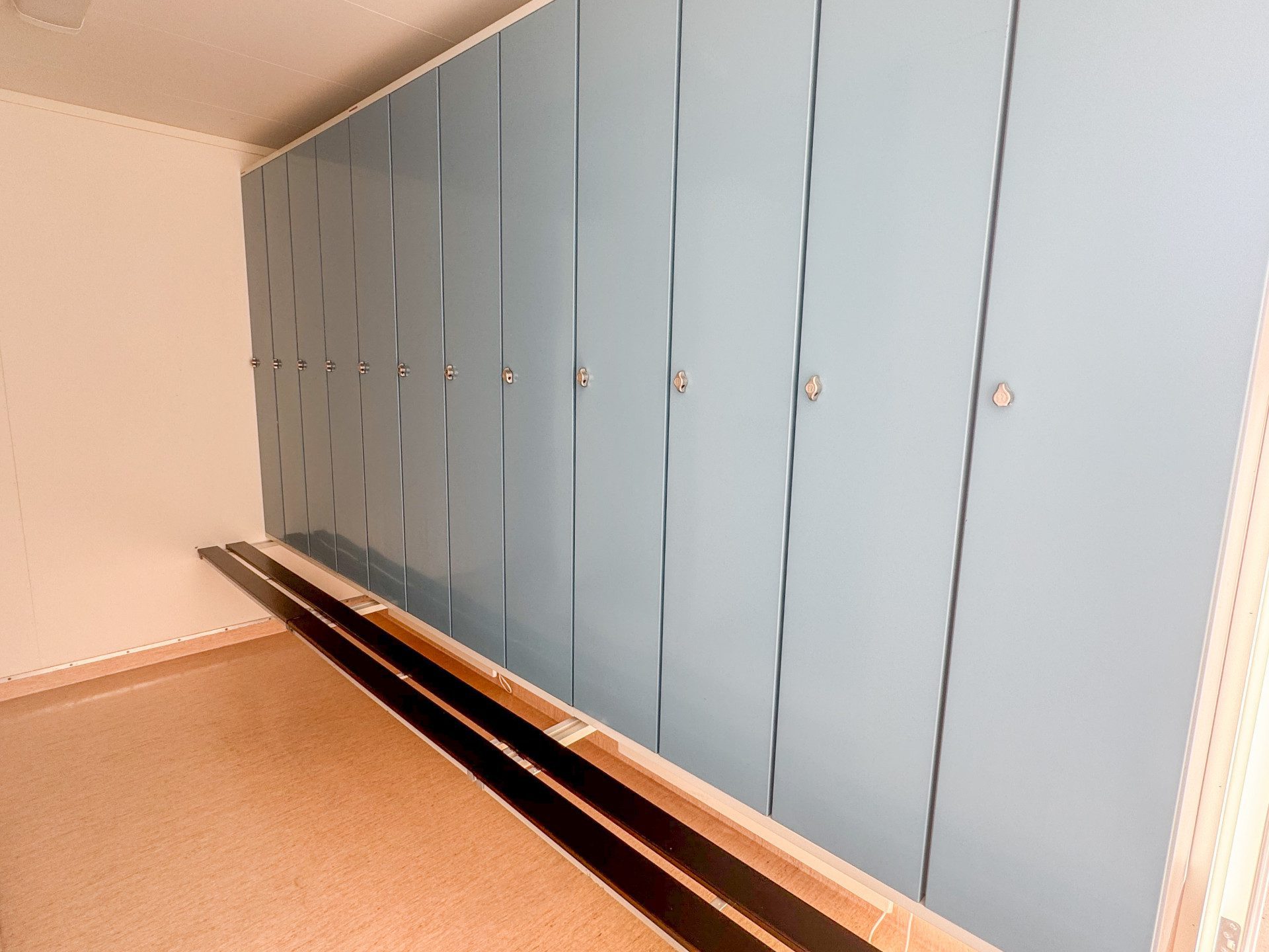 Sanitetsbod med WC & dusch - Bild 12
