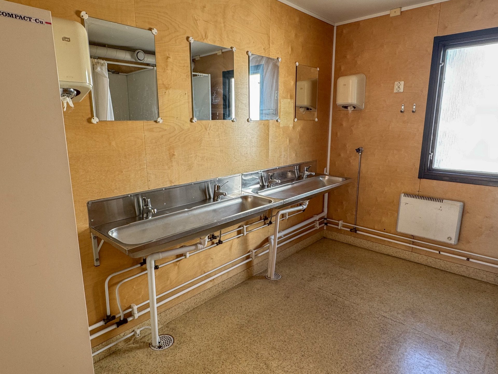 Omklädningsbodar - Bild 15