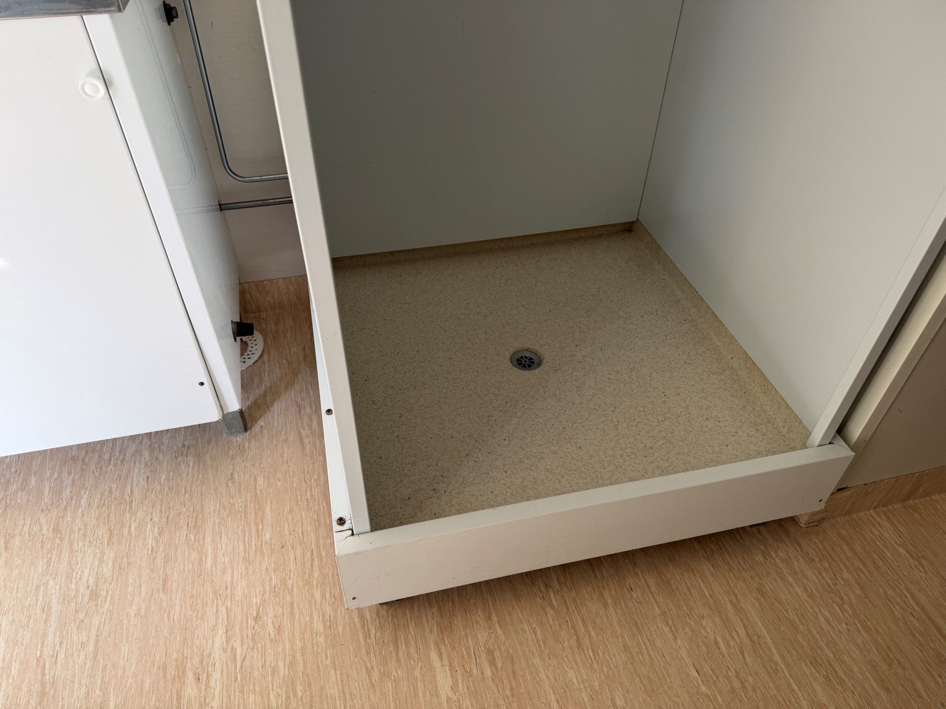 6-mans personalbod med wc - Bild 6