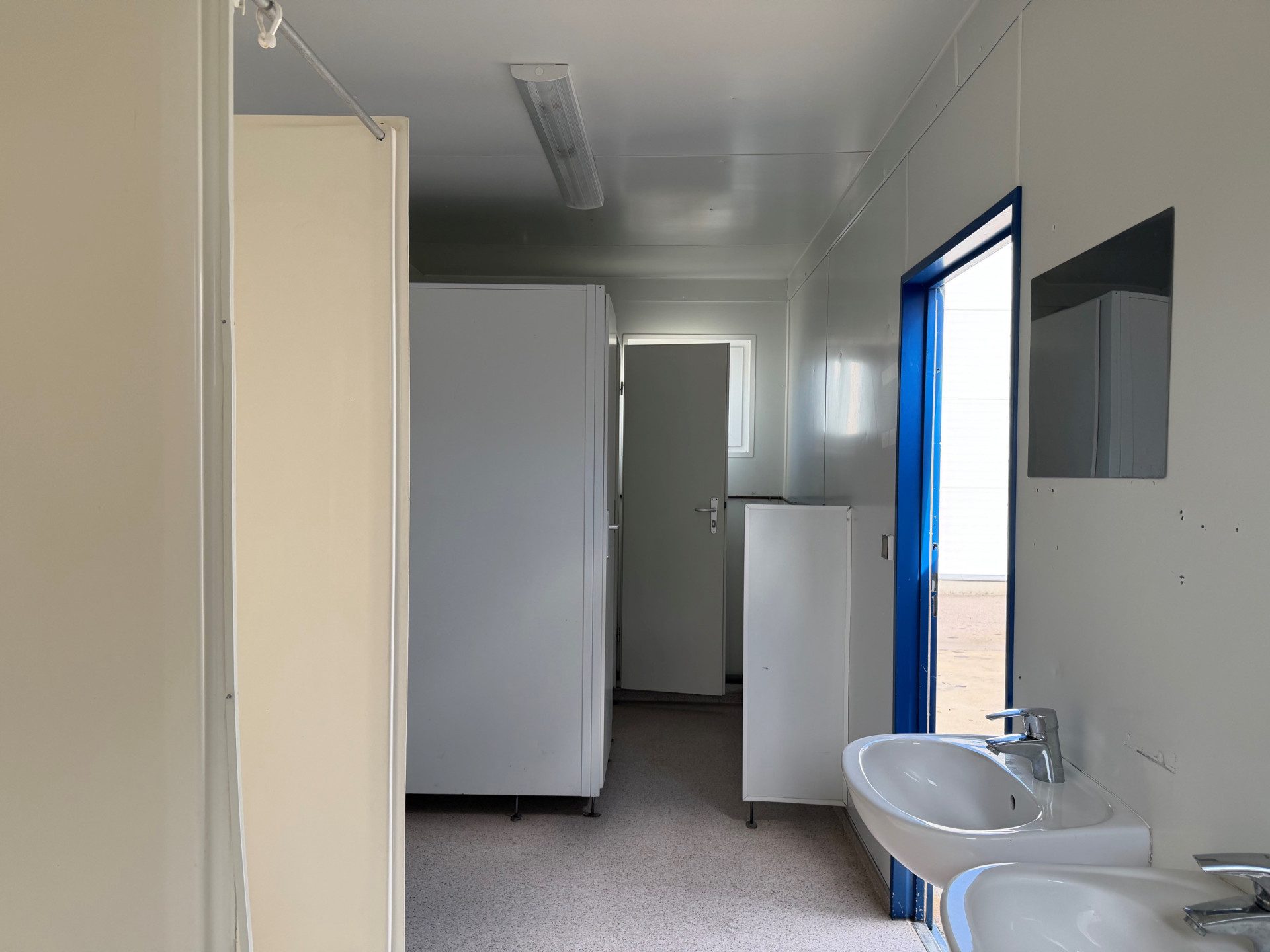 Stålmodul 20 fot med wc och duschar - Bild 11